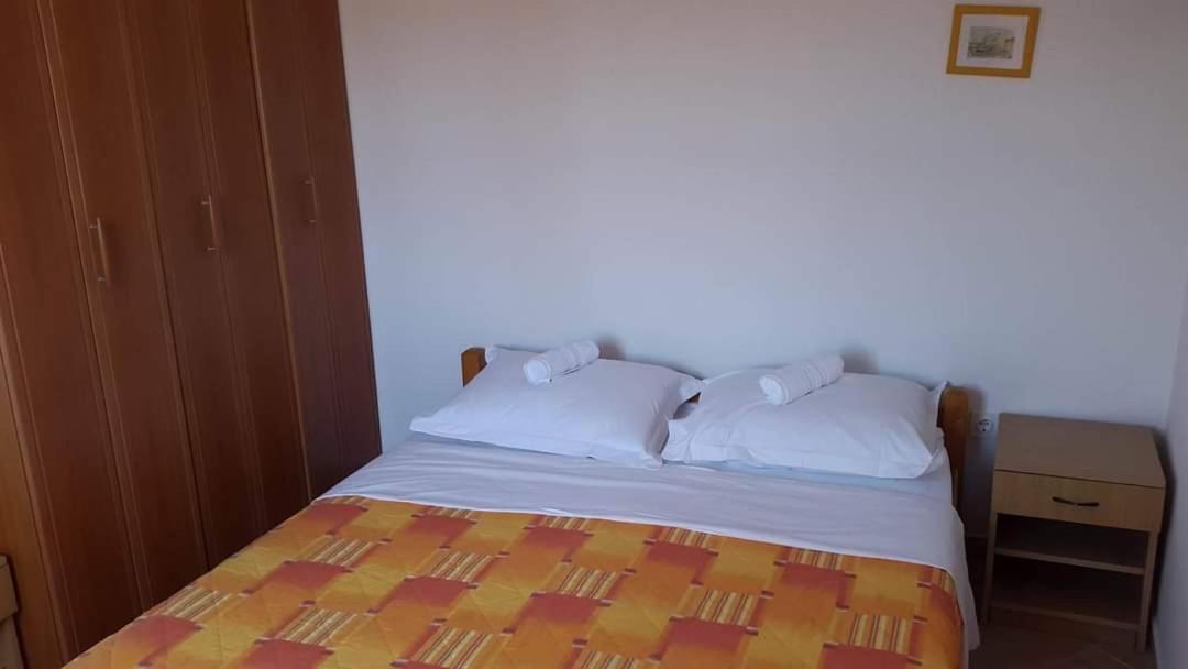 Apartmani Linda Vodice Exterior foto
